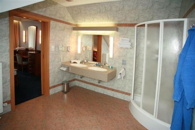 Hotel Nastup Loučná pod Klínovcem Exteriör bild